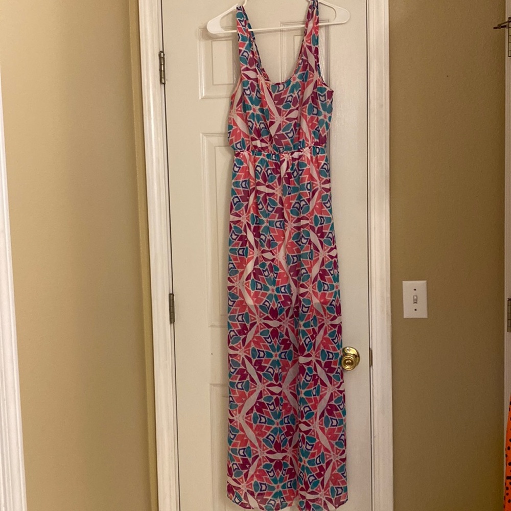 Women’s dress